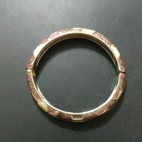 Silver Tone Purple and Cream Enamel Hinged Cuff Bangle Statement Bracelet - Picture 4 of 5